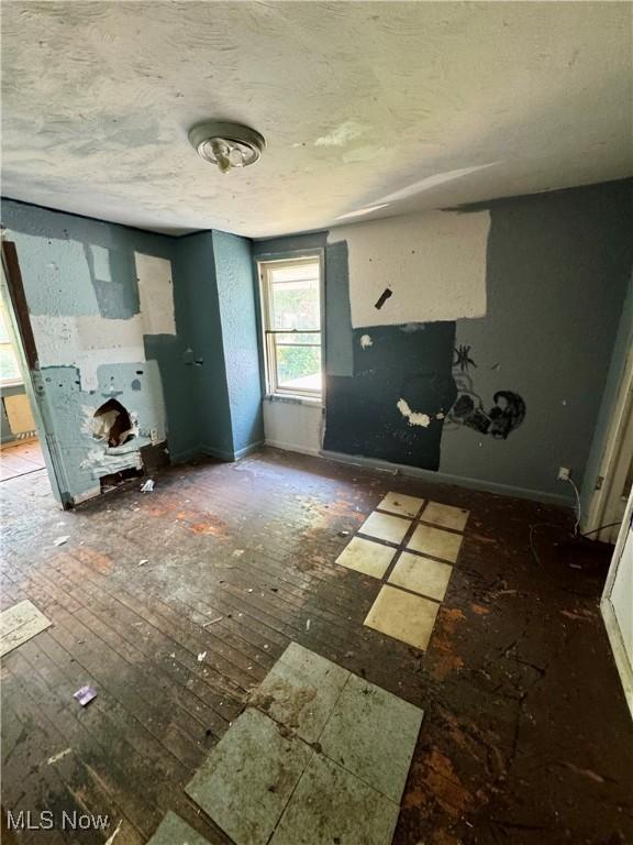 918 Bye St, Akron, OH 44320 - photo 9