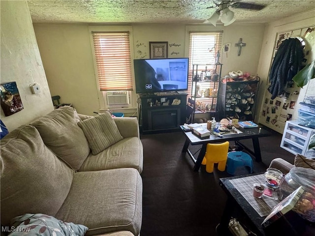 526 Madison Ave, Akron, OH 44320 - carpeted living room with a ceiling fan and a textured ceiling