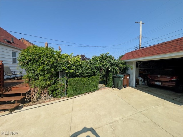 6610 Farnsworth Dr, Parma, OH 44129 - photo 8
