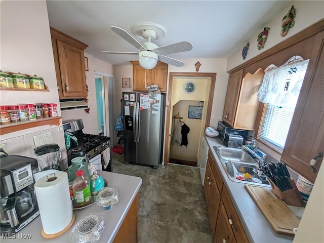 6610 Farnsworth Dr, Parma, OH 44129 - photo 18