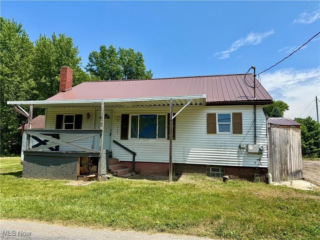4552 Maple Dr, Newton Falls, OH 44444 - photo 1