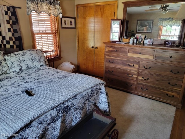 4626 7th St SW, Canton, OH 44708 - bedroom featuring a closet and ceiling fan