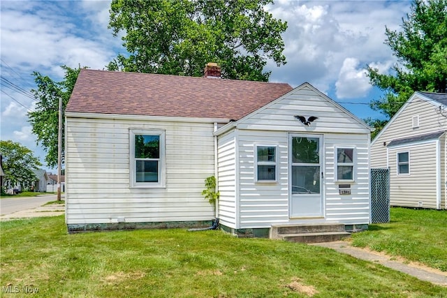 1901 Root Ave NE, Canton, OH 44705 - photo 3