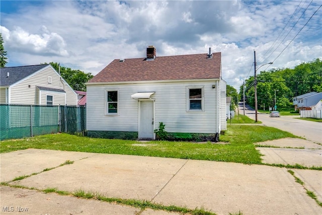 1901 Root Ave NE, Canton, OH 44705 - photo 17