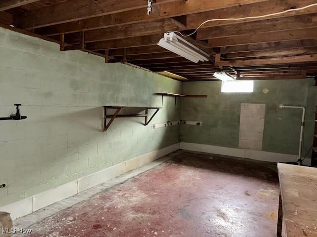 1182 Dalton Dr, Painesville, OH 44077 - photo 23