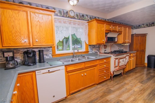 406 E Main St, Jewett, OH 43986 - photo 3