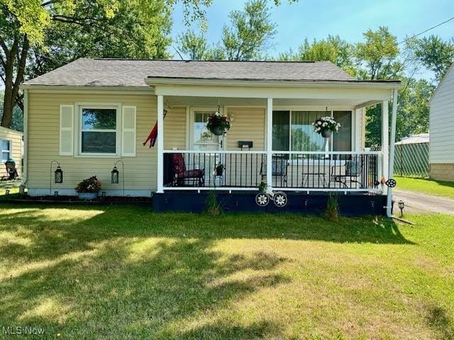 1964 Bonnie Brae Ave NE, Warren, OH 44483 - photo 1