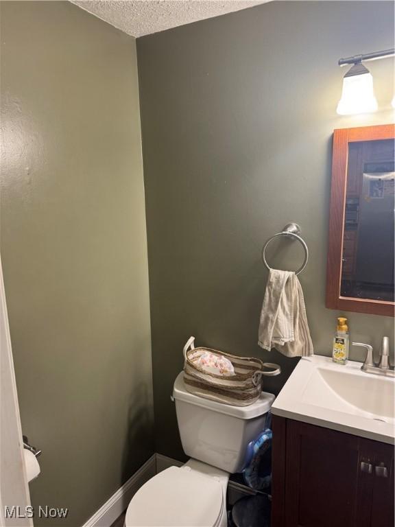 841 Oregon Ave, Mcdonald, OH 44437 - photo 16