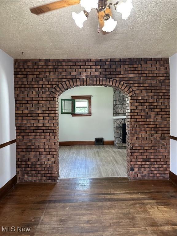 728 E Judson Ave, Youngstown, OH 44502 - photo 8