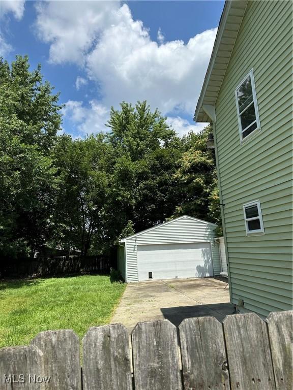 728 E Judson Ave, Youngstown, OH 44502 - photo 2