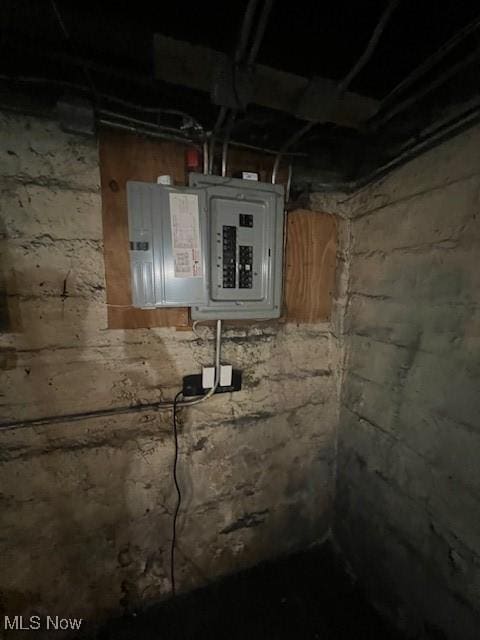 14615 Westropp Ave, Cleveland, OH 44110 - photo 30