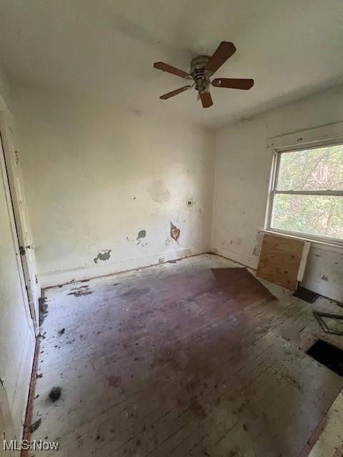 14615 Westropp Ave, Cleveland, OH 44110 - photo 35
