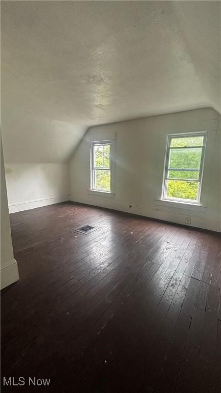 535 E 123rd St, Cleveland, OH 44108 - photo 8