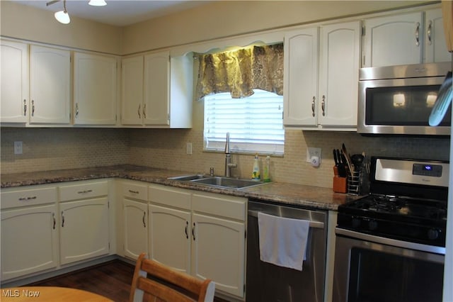 3660 Royalwood Rd, North Royalton, OH 44133 - photo 3