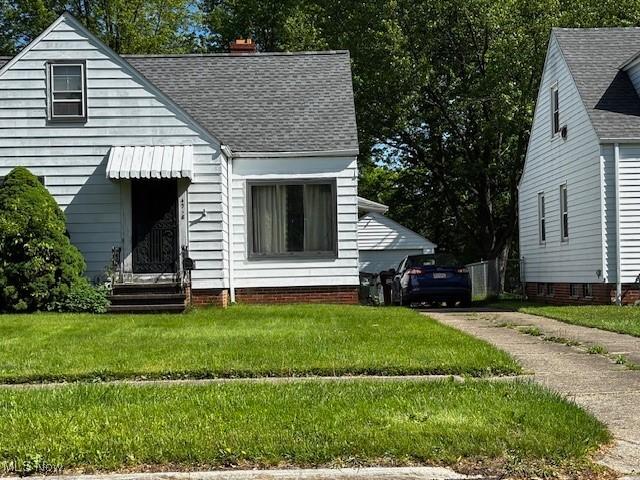 4718 Sheraton Dr, Parma, OH 44134 - photo 2
