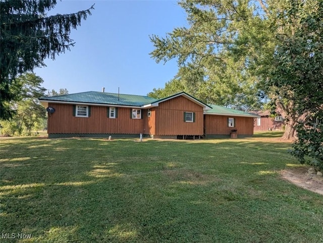7238 Hatches Corners Rd, Conneaut, OH 44030 - photo 8