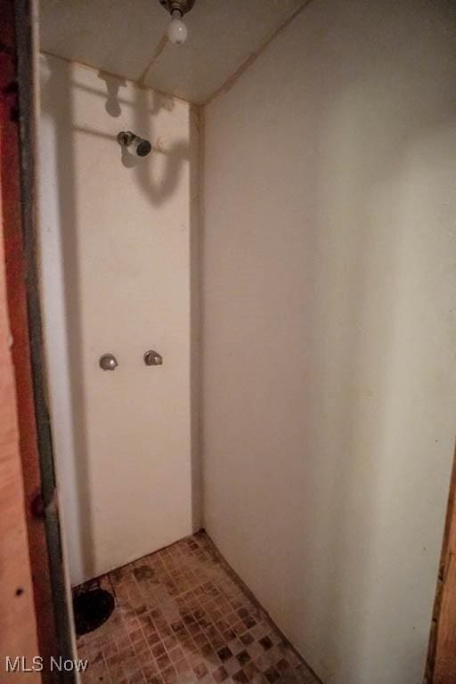 1624 35th St NE, Canton, OH 44714 - photo 20