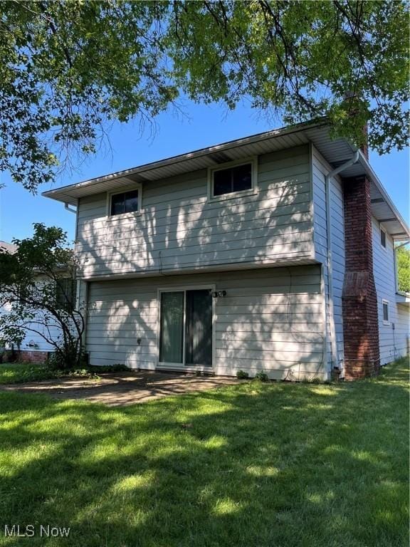 1736 Gladwin Dr, Mayfield Heights, OH 44124 - photo 24