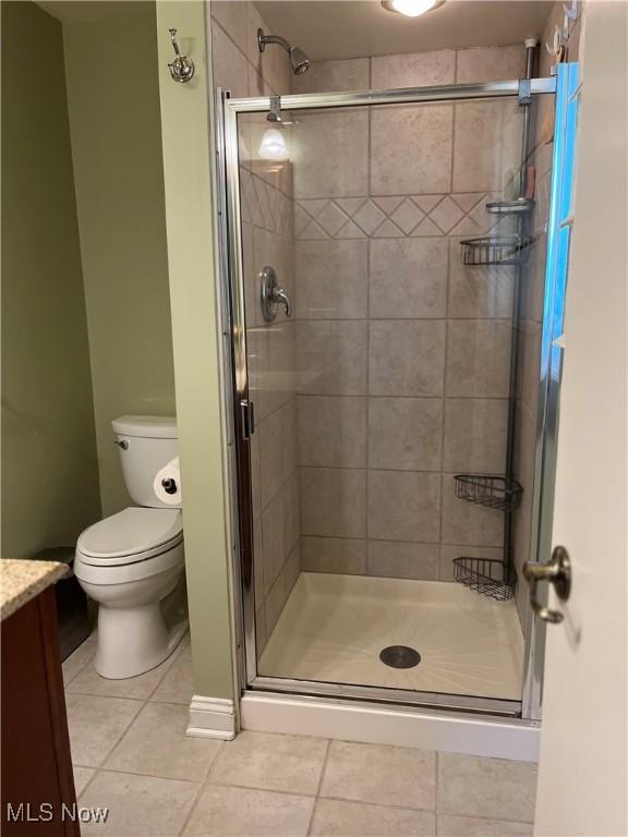 1736 Gladwin Dr, Mayfield Heights, OH 44124 - photo 14