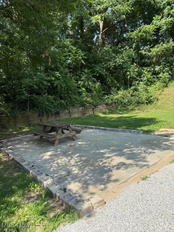 1055 Iona Ave, Akron, OH 44314 - photo 29