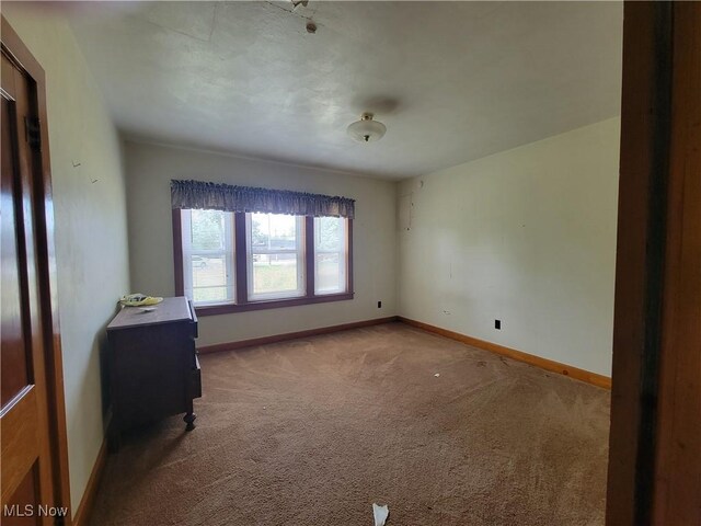 820 E Market St, Cadiz, OH 43907 - photo 11