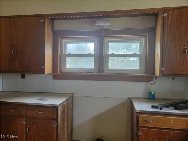 820 E Market St, Cadiz, OH 43907 - photo 16