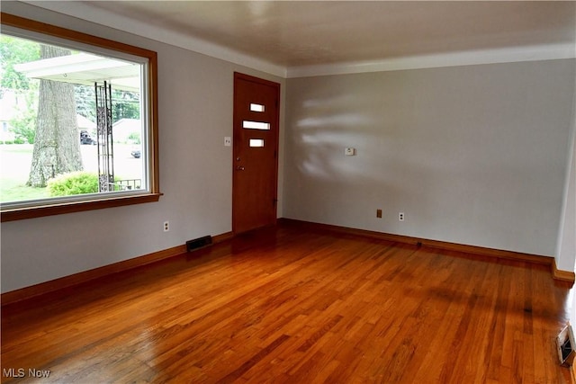 4689 Crabwood Dr, Youngstown, OH 44515 - photo 4