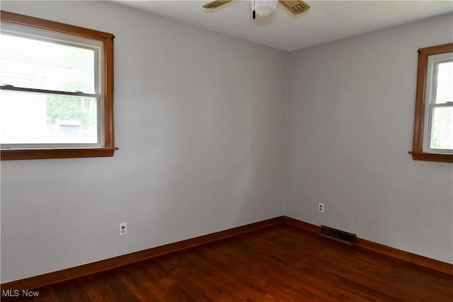 4689 Crabwood Dr, Youngstown, OH 44515 - photo 25