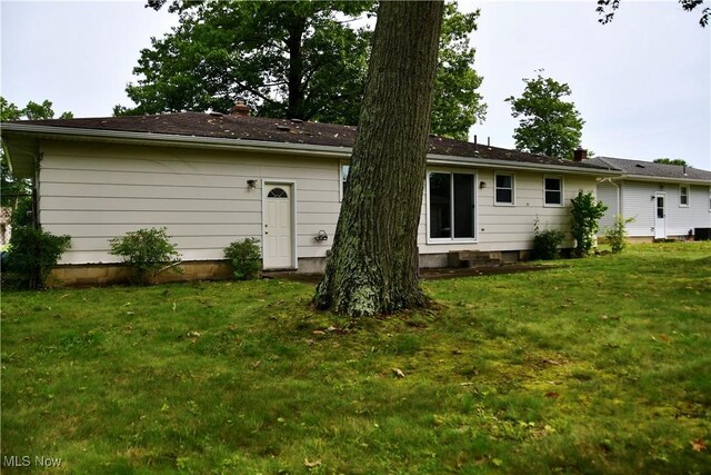4689 Crabwood Dr, Youngstown, OH 44515 - photo 32