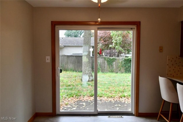 4689 Crabwood Dr, Youngstown, OH 44515 - photo 15