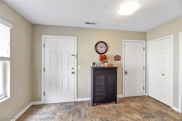 6758 Quarrystone Ln, Middleburg Heights, OH 44130 - photo 3