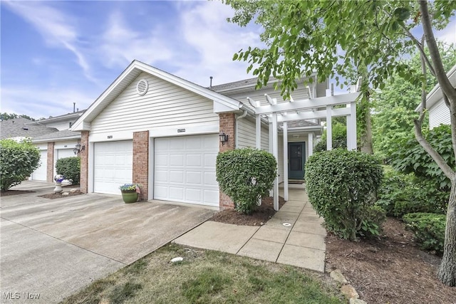 6758 Quarrystone Ln, Middleburg Heights, OH 44130 - photo 1