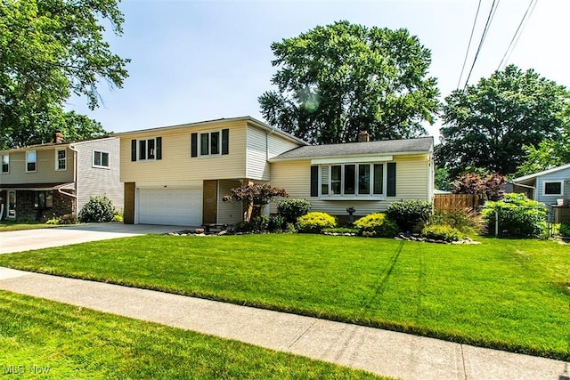 556 Louis Dr, Berea, OH 44017 - photo 2
