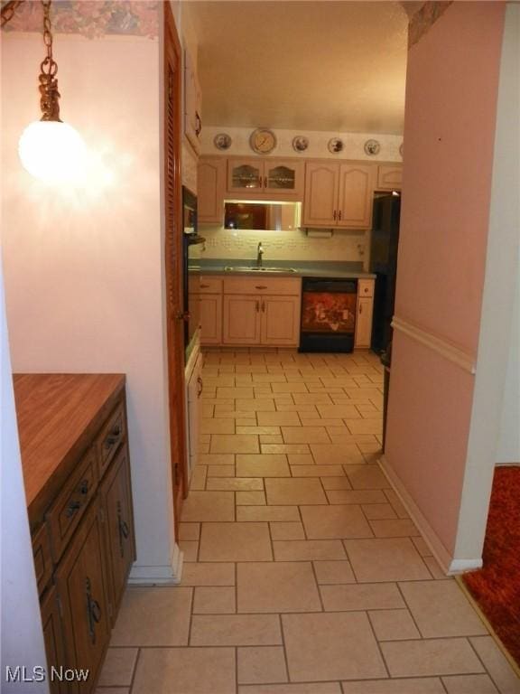 4234 Dawncliff Dr, Brooklyn, OH 44144 - photo 2