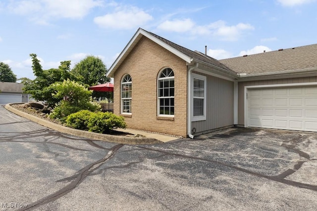 597 Morningstar Dr, Tallmadge, OH 44278 - photo 32