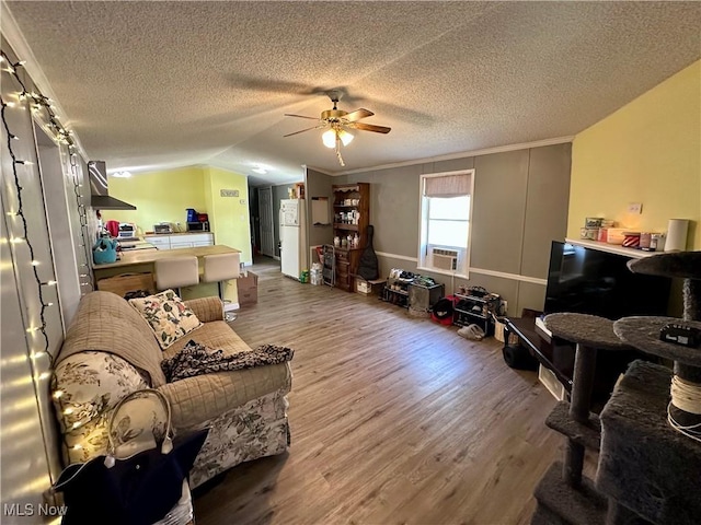 8 Susan, Chardon, OH 44024 - photo 3