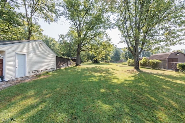 6427 Mackenzie Rd, North Olmsted, OH 44070 - photo 29