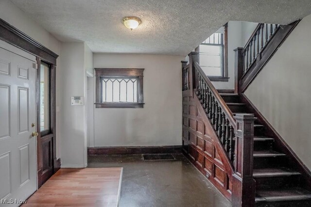 807 Troy Pl NW, Canton, OH 44703 - photo 5