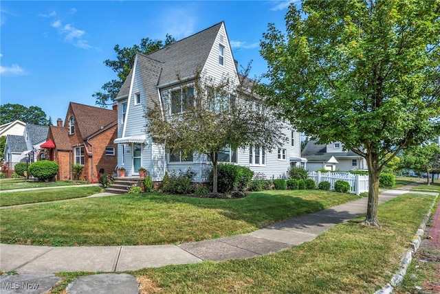 14602 Mitchell Ave, Cleveland, OH 44111 - photo 2