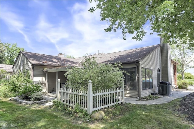 5216 Parkhurst Dr, Sheffield Village, OH 44054 - photo 41
