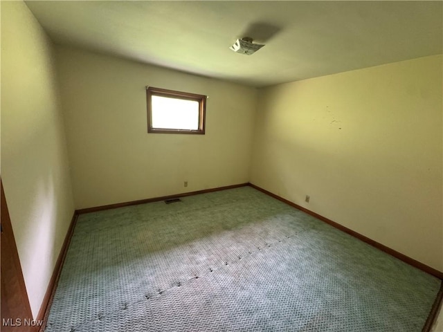 3265 Yorkview Rd SW, New Philadelphia, OH 44663 - photo 9