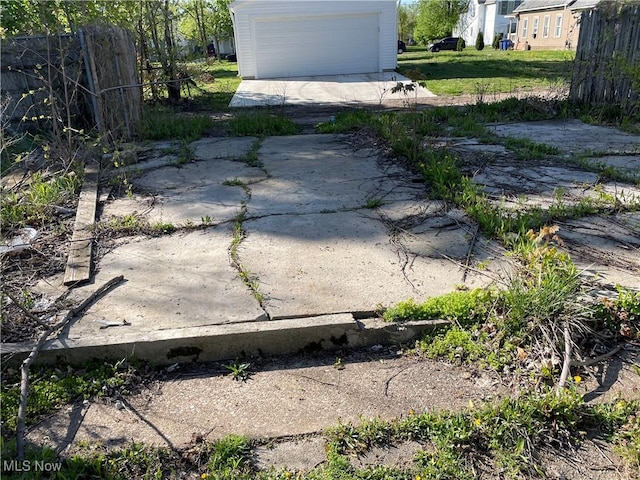 7505 Elton Ave, Cleveland, OH 44102 - photo 33