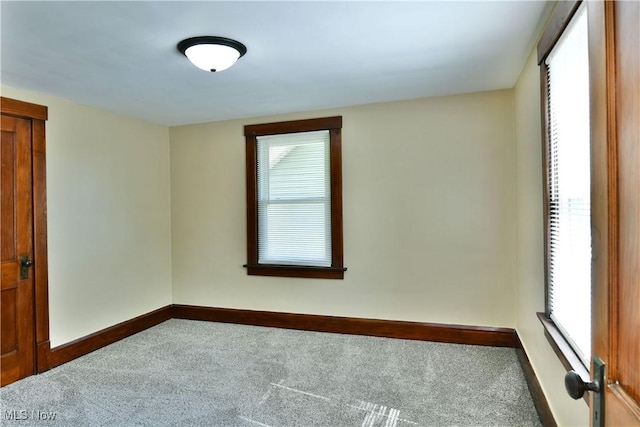 726 5th St, Struthers, OH 44471 - photo 38