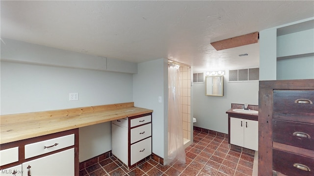 105 S Franklin St, Chagrin Falls, OH 44022 - photo 39