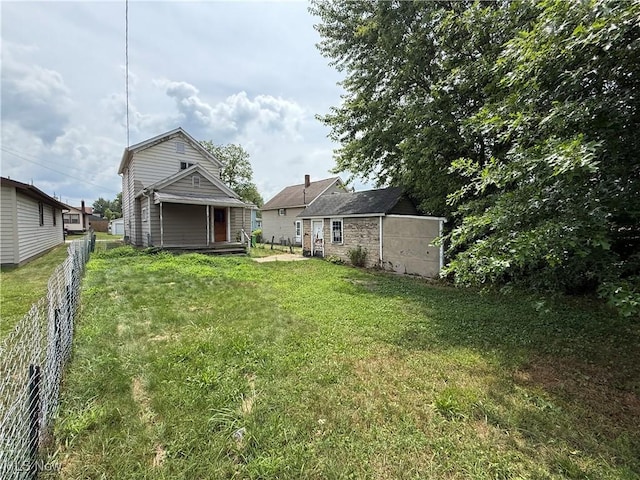213 E 11th St, Uhrichsville, OH 44683 - photo 7