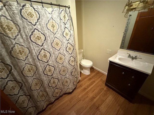 213 E 11th St, Uhrichsville, OH 44683 - photo 13