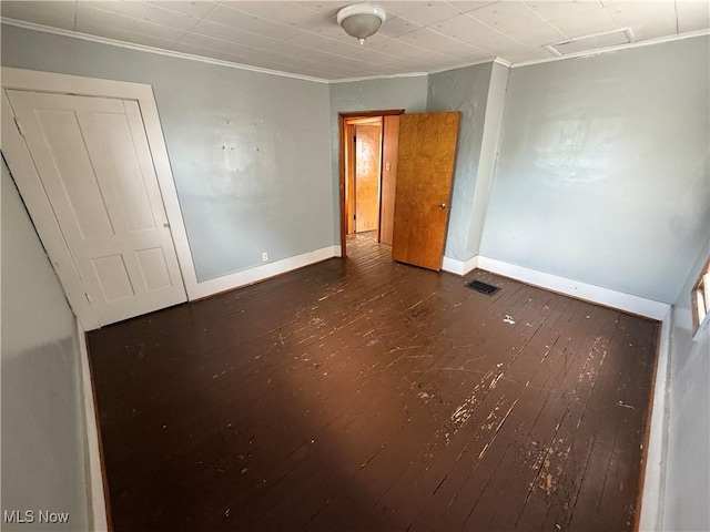 213 E 11th St, Uhrichsville, OH 44683 - photo 20