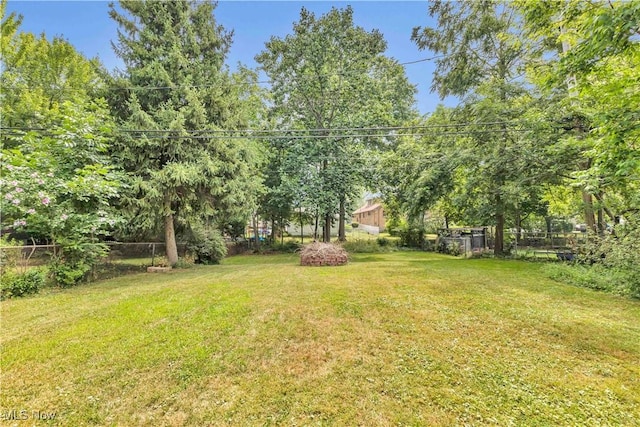 1865 E 225th St, Euclid, OH 44117 - photo 30