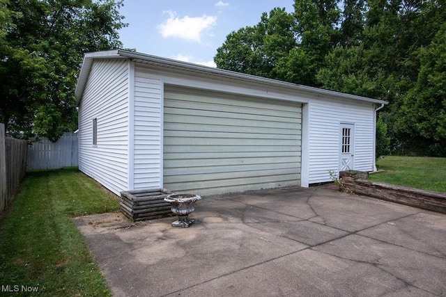 3914 Niles Carver Rd, Mineral Ridge, OH 44440 - photo 4