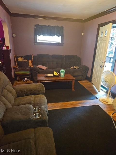 3950 E 121st St, Cleveland, OH 44105 - photo 2